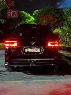 تويوتا لاندكروزر